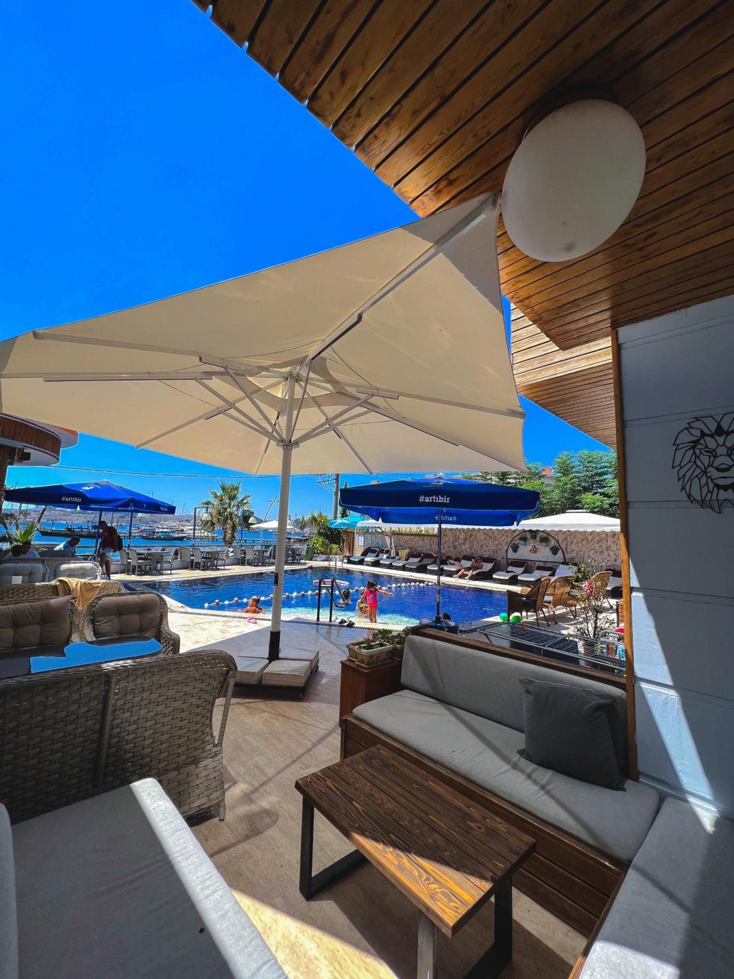 Akkan Beach Hotel Bodrum Exterior photo